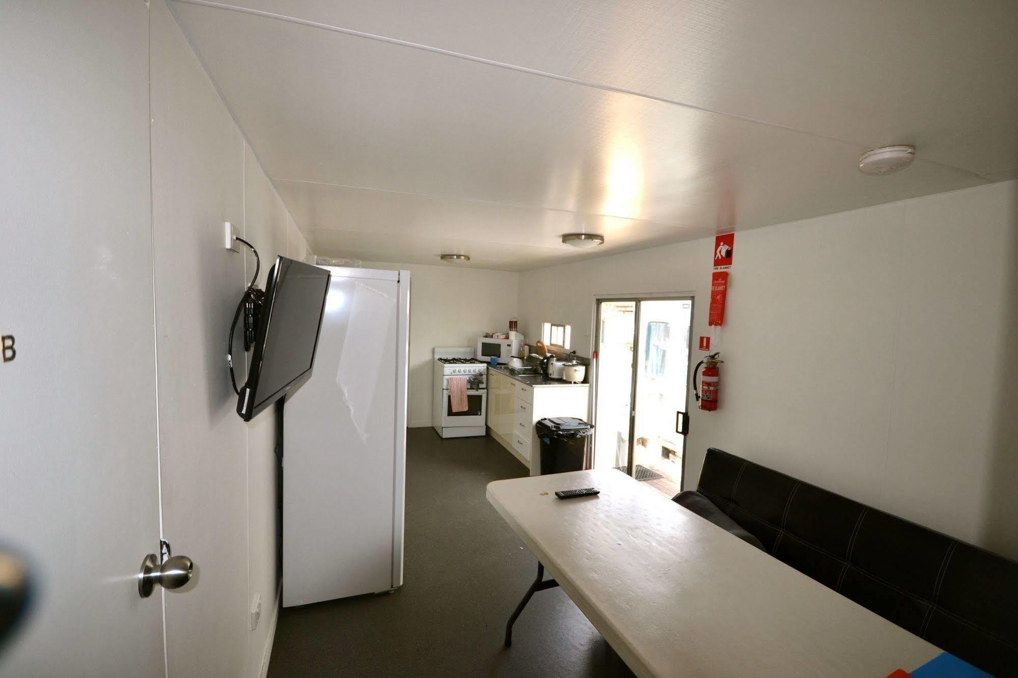Mycow Accommodation Mackay Exteriör bild